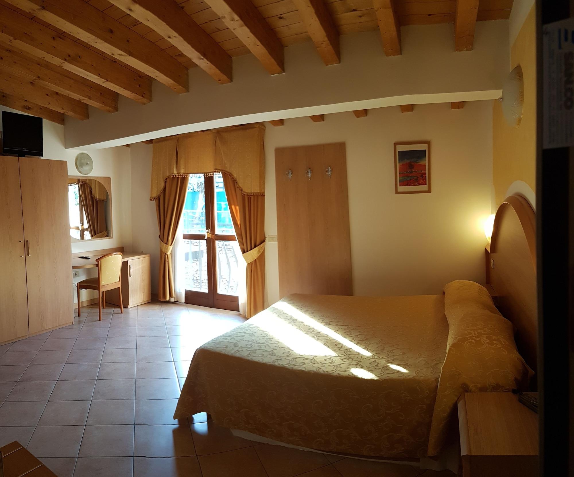 All Inclusive Hotel Piccolo Paradiso Toscolano Maderno Exteriör bild