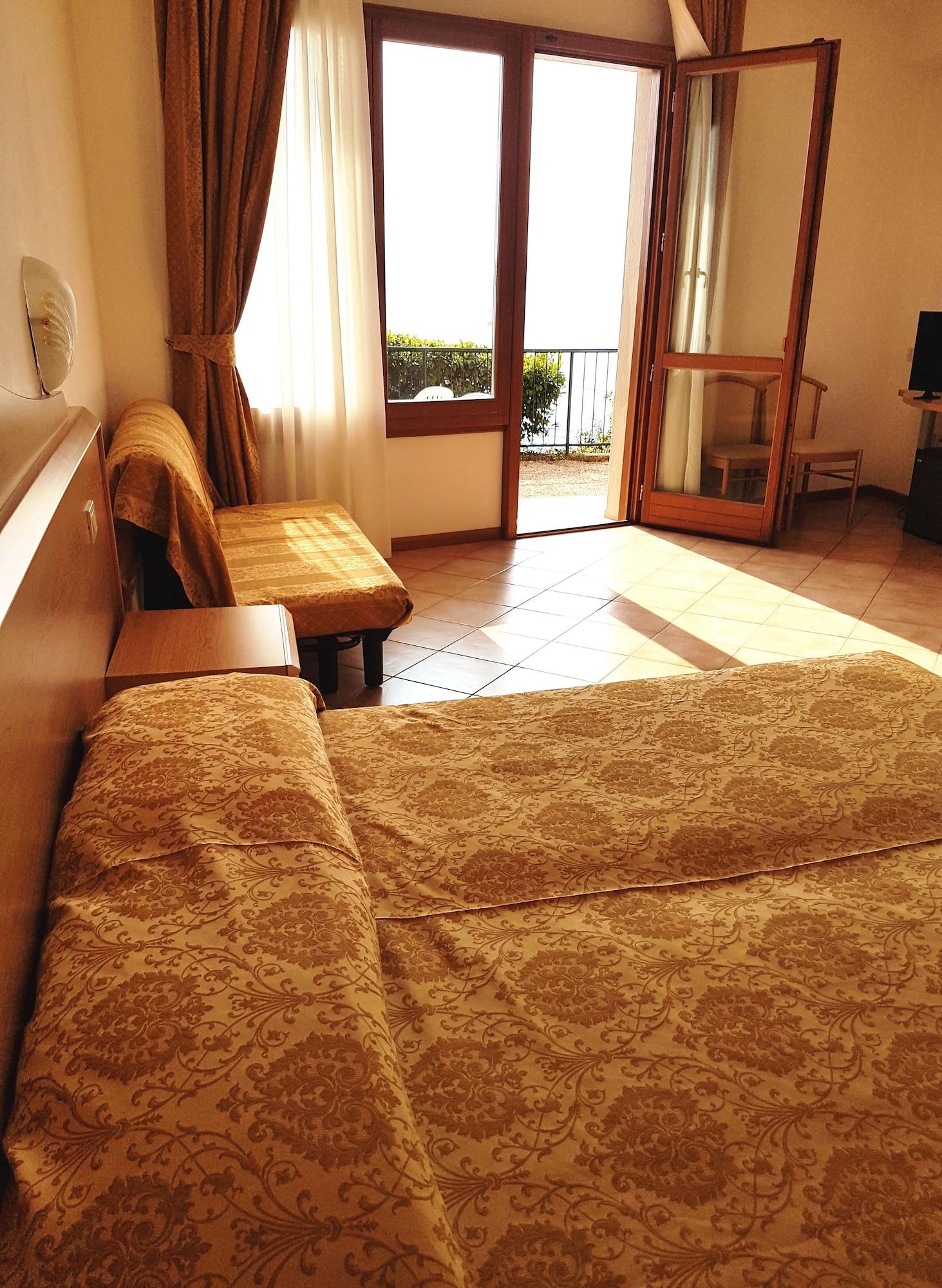 All Inclusive Hotel Piccolo Paradiso Toscolano Maderno Exteriör bild
