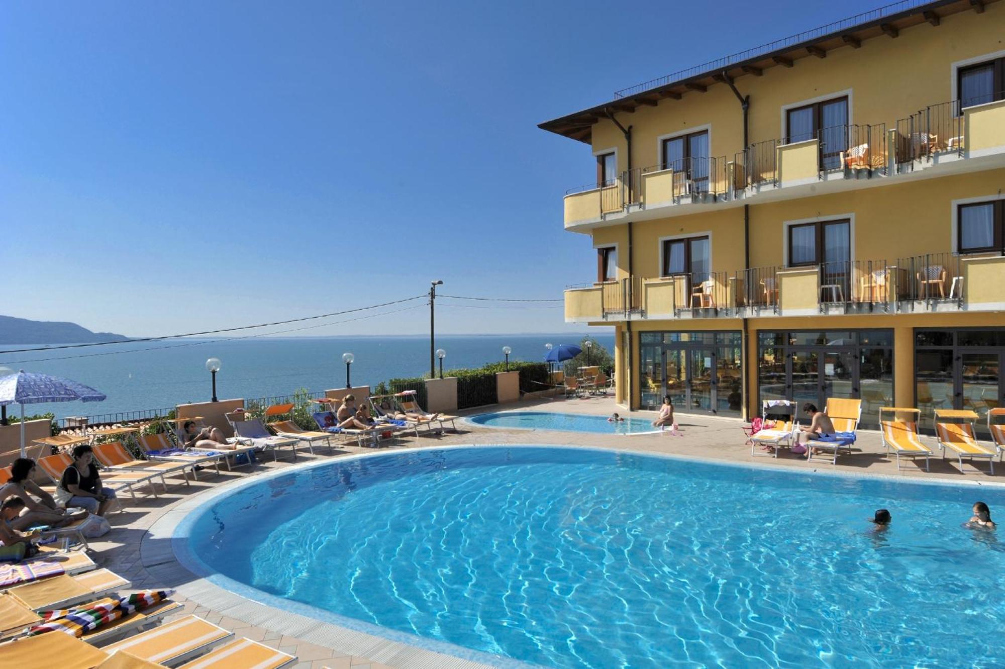 All Inclusive Hotel Piccolo Paradiso Toscolano Maderno Exteriör bild