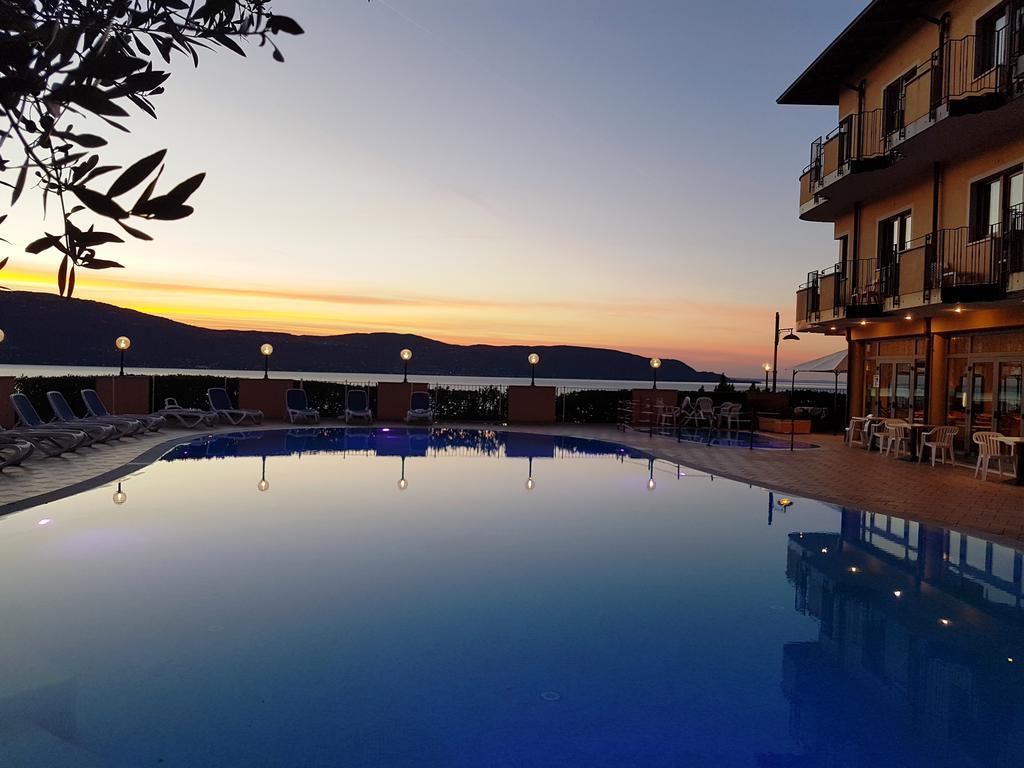 All Inclusive Hotel Piccolo Paradiso Toscolano Maderno Exteriör bild