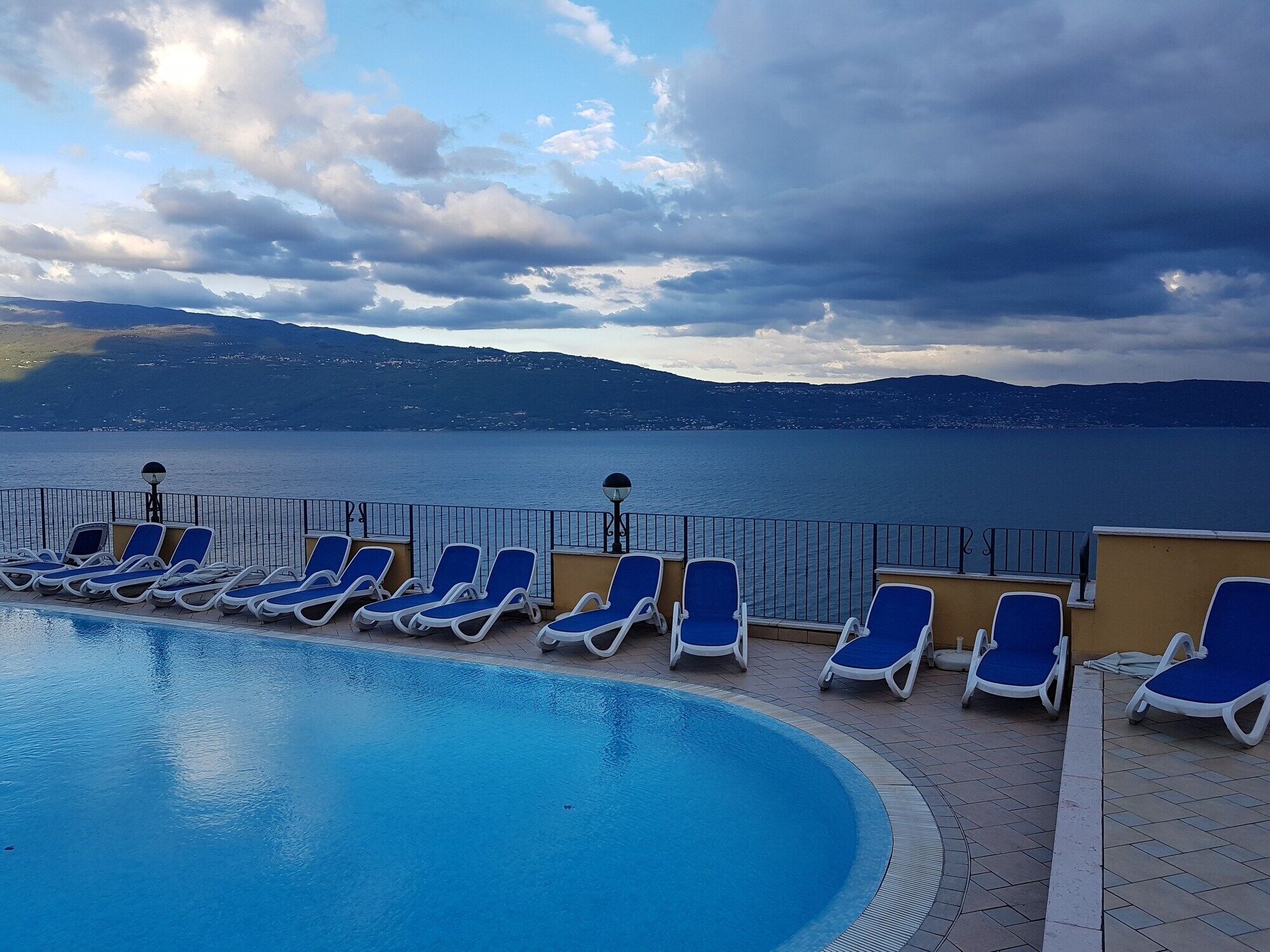 All Inclusive Hotel Piccolo Paradiso Toscolano Maderno Exteriör bild